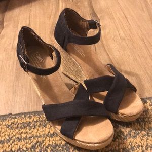 TOMS Black Canvas Wedge Sandal